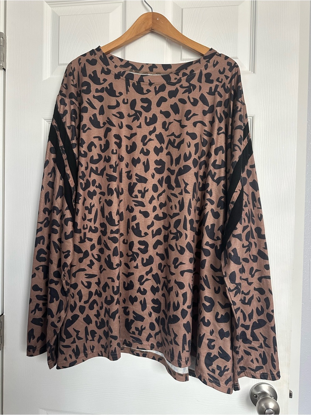 Brown Leopard Print Long Sleeve Women's Top
